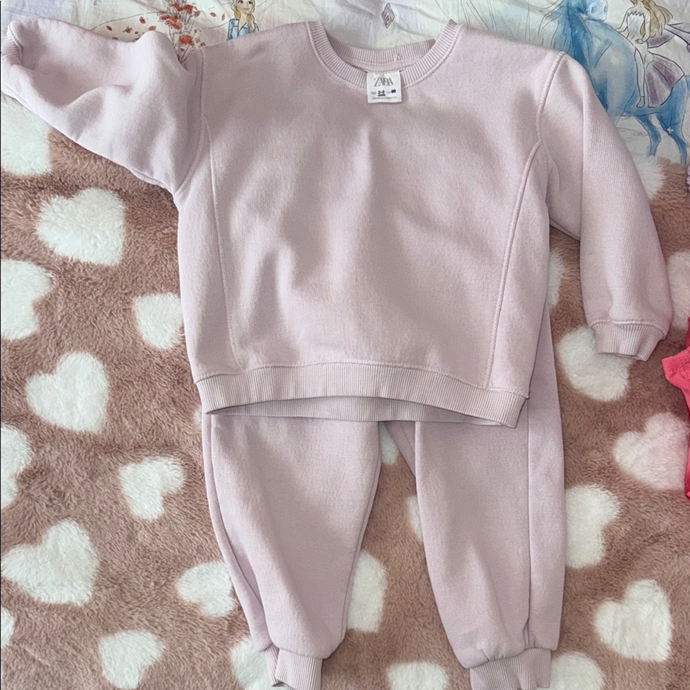 Lilac Sweatshirt and Jogger Set
